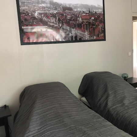 Marion & Eric Apartment Sore Luaran gambar