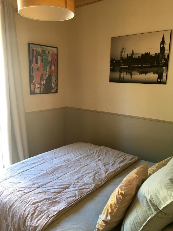 Marion & Eric Apartment Sore Luaran gambar